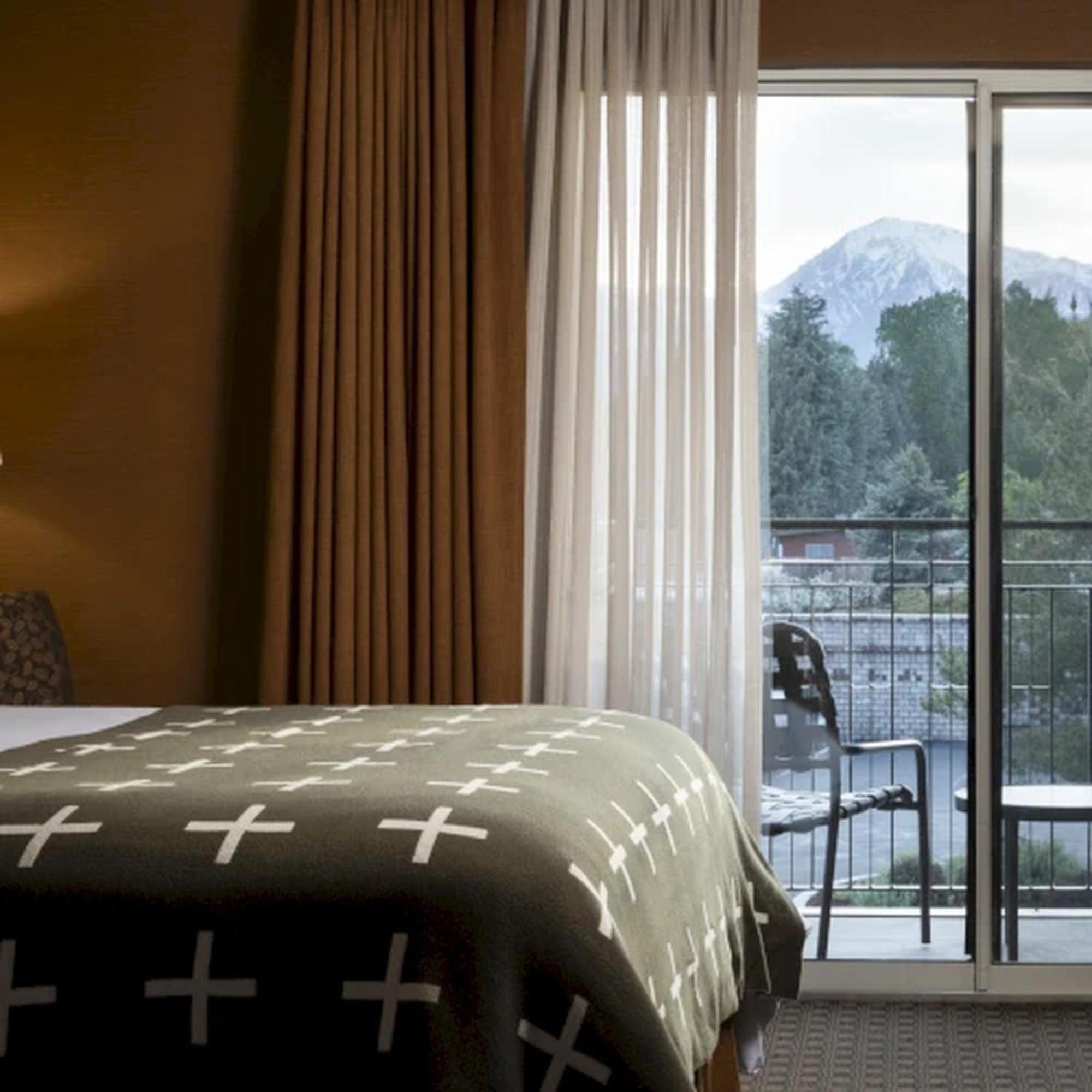 Wayfinder Bishop Hotel ภายนอก รูปภาพ